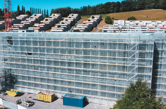 Ein Meilenstein mit Aussicht: Aufrichtfest im neuen STFW-Parkhaus